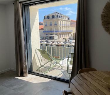 Marseillan Apartamento | La maison du Port Apt ROMA