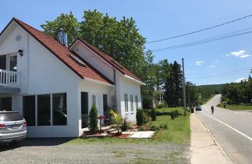 Mauricie Casa | La Maison du Village, spa