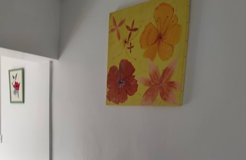 Villeurbanne Casa | La Maison Fleurie : une Maison Adorable et Paisible !