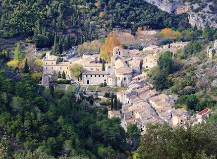 Saint-Guilhem-le-Desert Casa | La maison de Jules