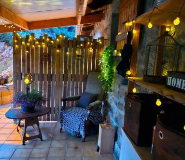 Saint-Julien-Boutieres Casa | La maison des lucioles