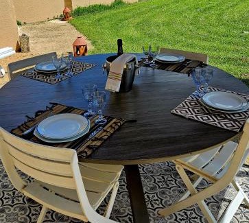 Muret-le-Chateau Apartamento | La maison Grès