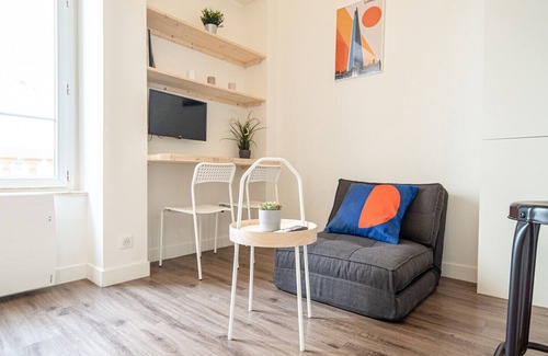 Les Poulettes Apartamento | La Maison Gratte Ciel-Appartement Londres-Jardin