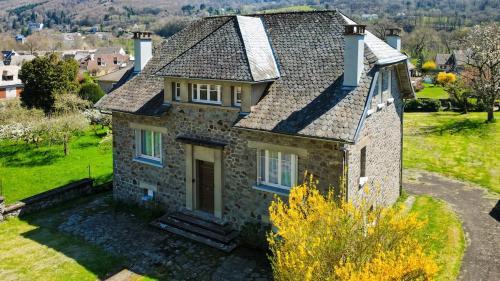 Vic-sur-Cere Casa | La maison Hortensias Vic-Sur-Cère - 6pers