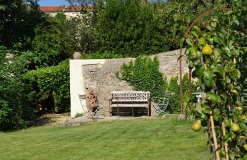 Privas Cama Y Desayuno | La Maison Jaffran, suite en ville
