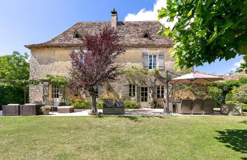 Pontours Casa | La Maison Louverie