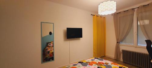 Reze Casa | La maison ocre - chambre turquoise