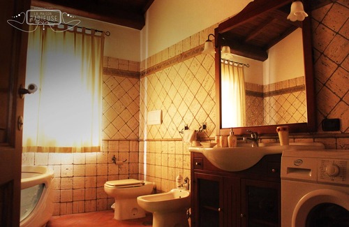 Fara in Sabina Villa | La Maison Radieuse es el lugar ideal para sus vacaciones relajantes en Sabina.