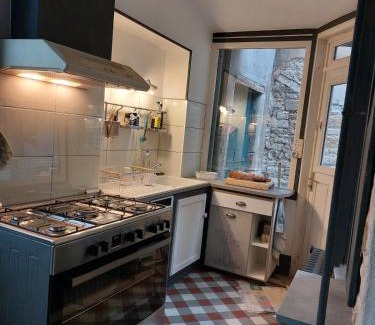 Saint-Amand-Montrond Casa | La maison Zola
