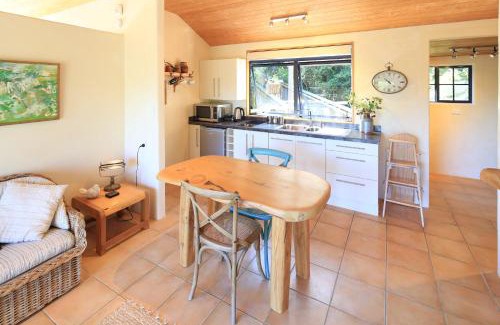 Onetangi Casa | La Maisonette - Stay Waiheke
