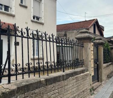 Vittel Apartamento | La maisonnette d Éline - meublé 3 étoiles