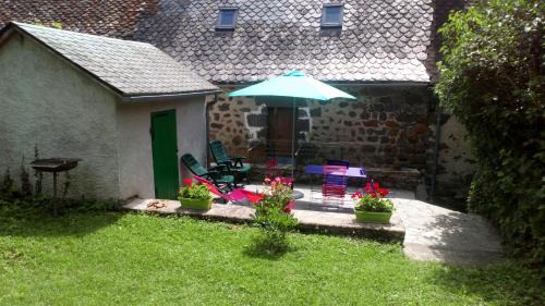Saint-Projet-de-Salers Casa | la maisonnette