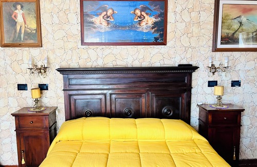 Fabriano Cama Y Desayuno | LA MAMMOLA Habitación la Rosa