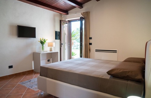 Milazzo Cama Y Desayuno | La Manica Luxury Rooms