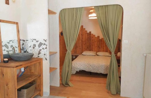 Malaucene Casa | La Manivelle