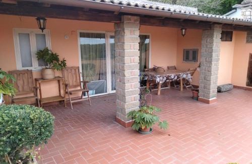 Tolfa Casa | la mansarda nel bosco