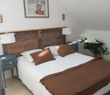 Nozay Apartamento | La mansarde