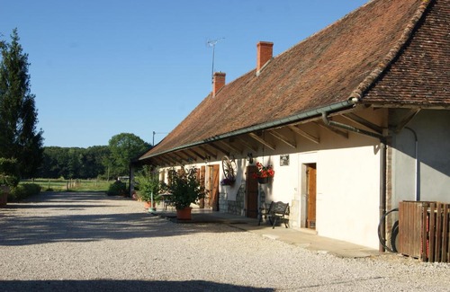 Bruailles Cama Y Desayuno | La mare aux grenouilles