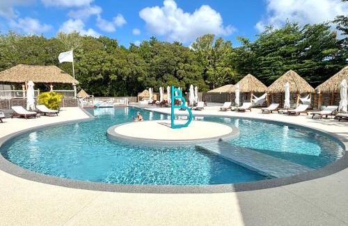 Grand-Bourg Apartamento | La Marigalantine - Wifi, Piscine, Plage accessible à pied