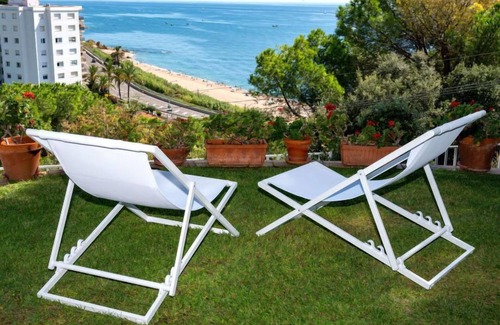 Sant Pol De Mar Casa | La Marina Blanca by Interhome