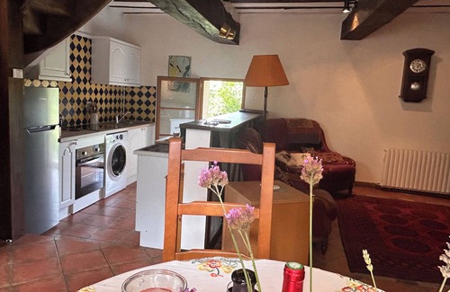 Courcite Cabaña | La Meltiere a Beautiful 2-Bed Cottage in Courcite,
