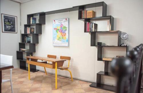 Chateauroux Casa | La menuiserie- 2 chb-clim-wifi-parking