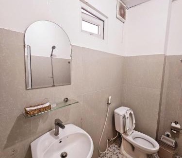 East Ham Tien Beach Hotel | La Mer Mũi Né Hotel