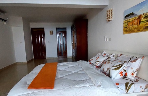 Bamburi Apartamento | La Mera see View Beachfront Appartment
