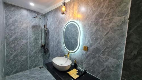 Pleiku Apartamento | LA MIA Lakeview Hotel