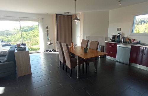 Cublac Casa | La Mirabelle (80m²) on the border of Corrèze/Dordogne with a beautiful view.