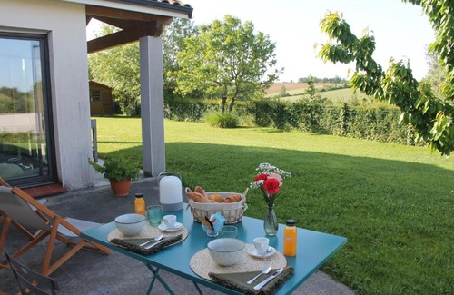 Nailloux Cama Y Desayuno | La Naillousaine