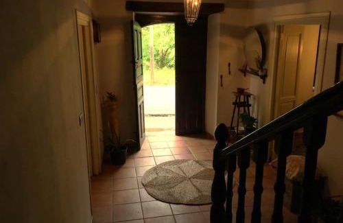 Barzana Casa | La Naranxa
