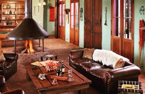 Azcuénaga Casa | La Negrita Casa de Campo