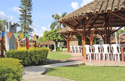 Candelaria Hotel | La Oliva Club Centro Campestre