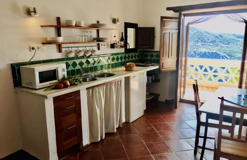 Pitres Apartamento | La Oveja Verde de La Alpujarra Apartamentos
