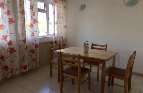 Forest Side Apartamento | La Péninsule Town Apartment Curepipe No 4