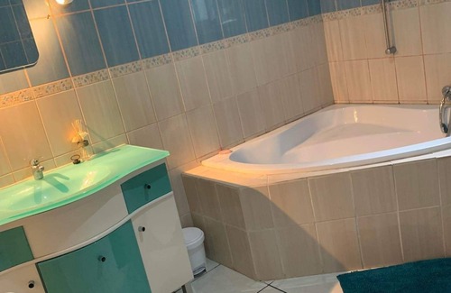 Maniron Casa | La p'tite caz Béa