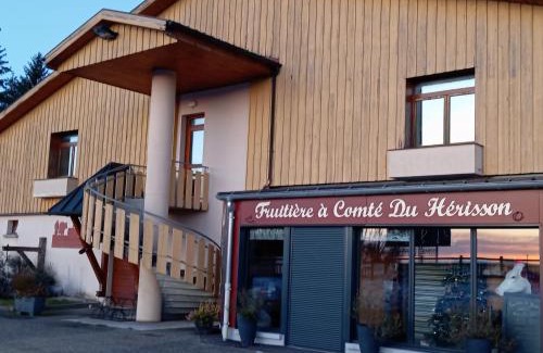 Menetrux-en-Joux Chalet De Esquí | La p'tite maison bois du hérisson