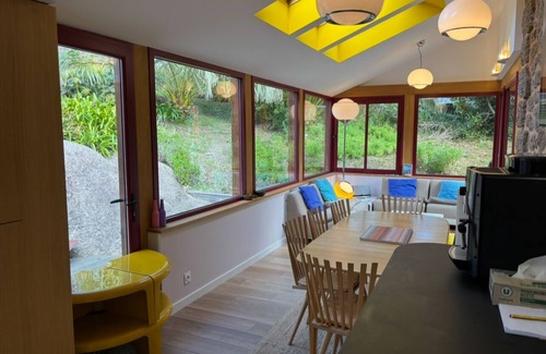 Tregastel Casa | "La Pagode"close to beache