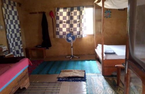 Ndayane Hotel | La Paillotte chez Ndoye