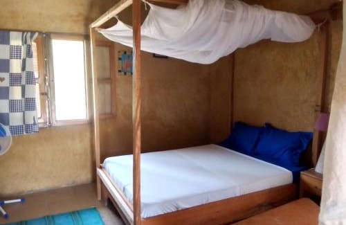 Ndayane Hotel | La Paillotte chez Ndoye