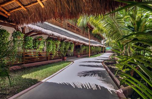 Downtown Holbox Hotel | La Palma Holbox