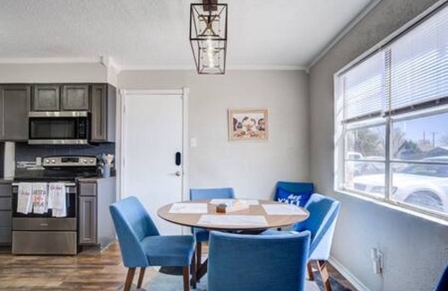 Lubbock Casa | La Palma Lodge:Near Texas Tech and Top Restaurants