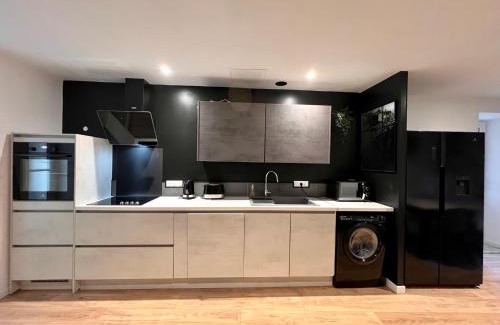 Fontenay-le-Comte Casa | LA PALMERAIE -wifi fibre- centre ville -PROPERTY RENTAL NM