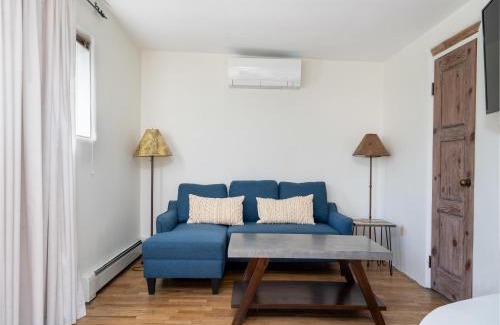 South Capitol Casa | La Paloma