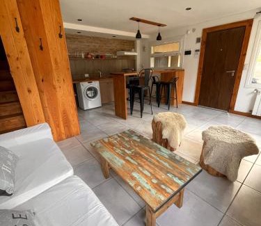 San Carlos de Bariloche Casa | La Pampita en Villa Arelaquen Casa M14