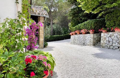 Monteluiano Casa | La Panoramica Gubbio - Maison de Charme - Casette e appartamenti self catering per vacanze meravigliose!