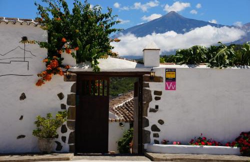 El Tanque Casa | La Paredita Casa Abona