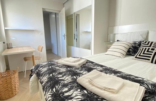 Le Mourillon Apartamento | La Parenthese entre ville et mer parking prive -wifi - clim