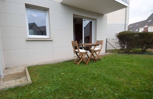 Courseulles-sur-Mer Apartamento | Garden - 50m from the beach - Wifi - Parking